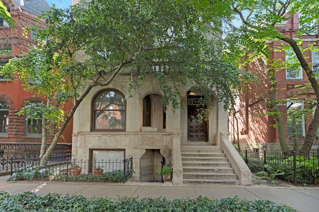 2120 N Cleveland Ave Unit 1, Chicago, IL 60614 - photo 1