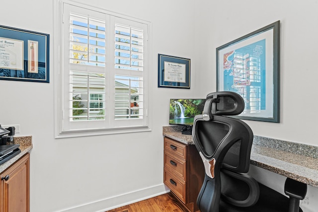 office area featuring light hardwood / wood-style flooring