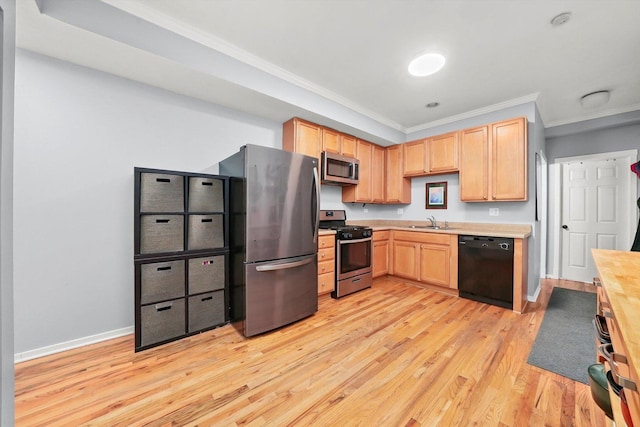 kitchen featuring sink, crown molding, stainless steel appliances, light brown cabinetry, and light wood-type flooring