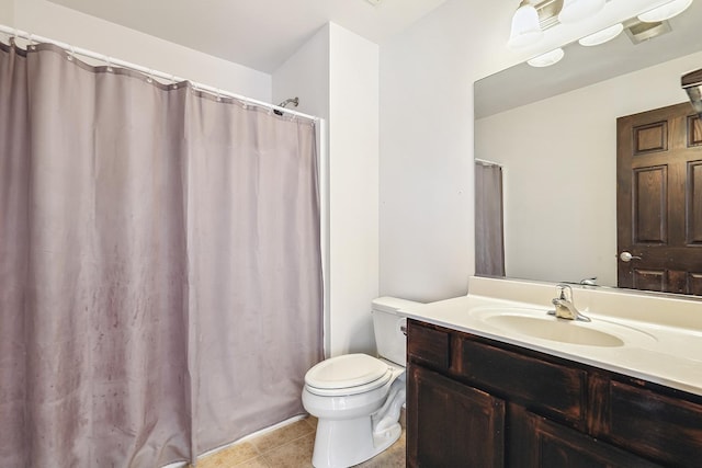 full bathroom featuring vanity, tile patterned flooring, toilet, and a shower with curtain