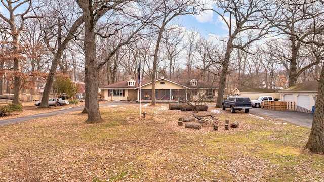 view of front of property featuring a garage