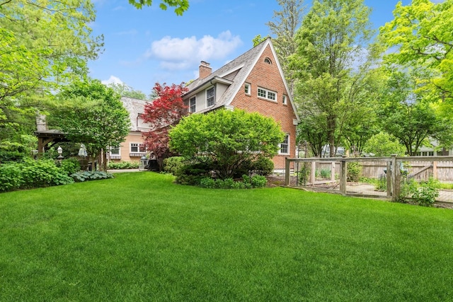 621 E Prospect Ave, Lake Bluff, IL 60044 - view of yard
