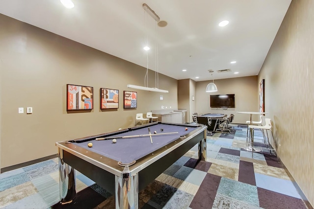 playroom with pool table