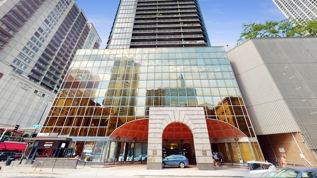 10 E Ontario St Unit 4308, Chicago, IL 60611 - view of building exterior