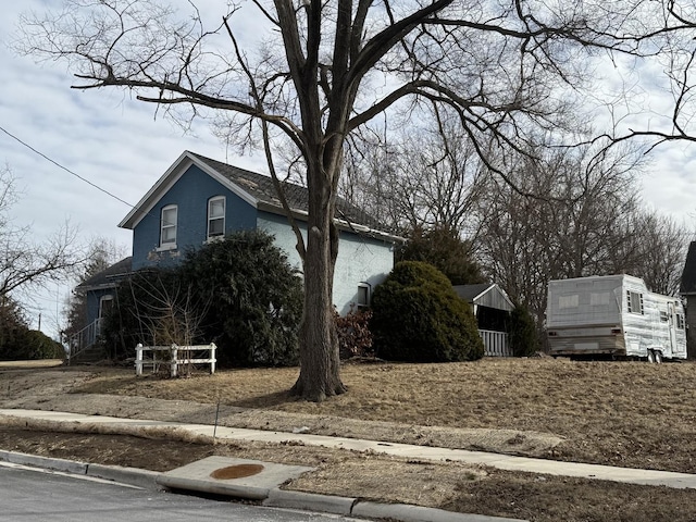 view of property exterior