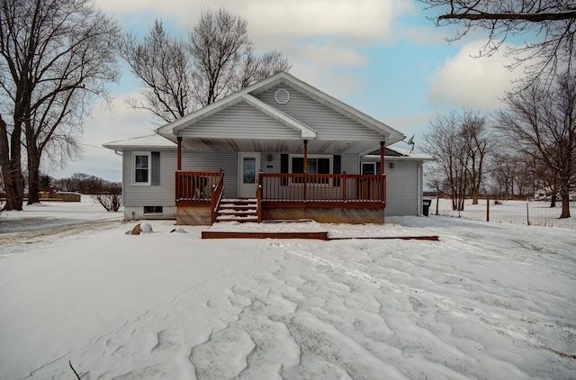 view of front of property with covered porch