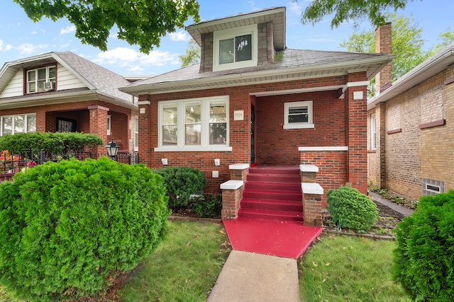 view of front of property with covered porch