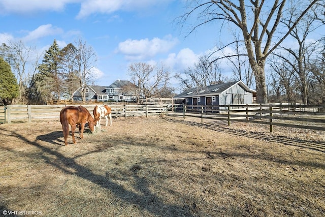 view of yard featuring a rural view