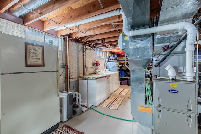 utility room featuring washer and dryer