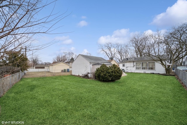 view of yard with a shed