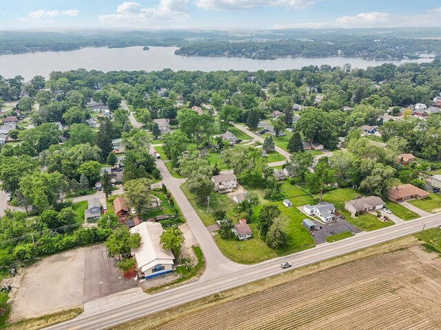4204 E Dr, Wonder Lake, IL 60097 - aerial view of residential area featuring a large body of water