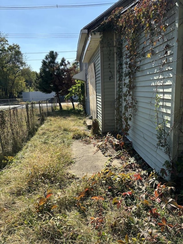 view of home's exterior