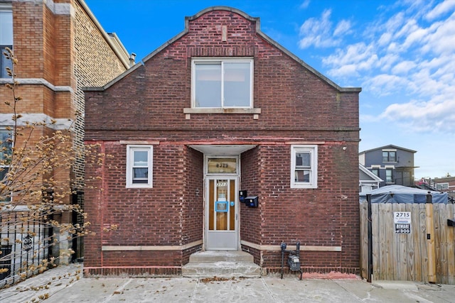 view of front of home