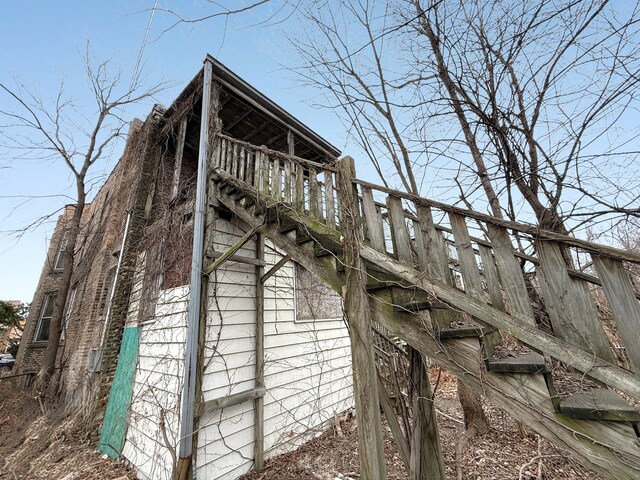 view of side of home