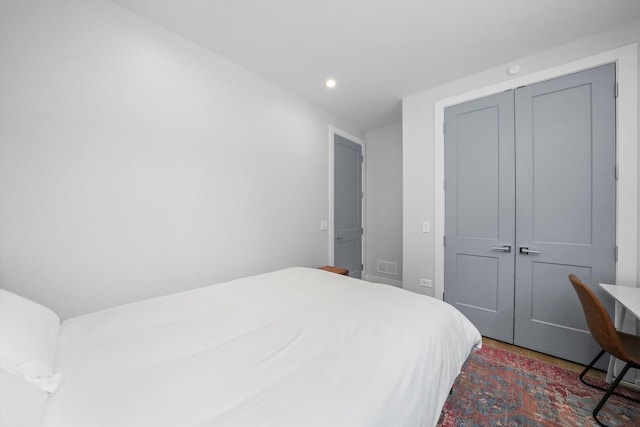 1834 N Rockwell St Unit 1R, Chicago, IL 60647 - bedroom with a closet and recessed lighting