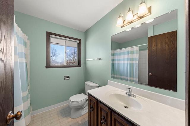 full bath featuring baseboards, toilet, a shower with curtain, tile patterned floors, and vanity