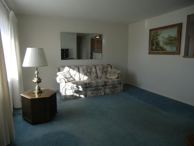 living room with carpet floors