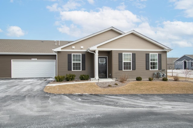 view of front facade with a garage