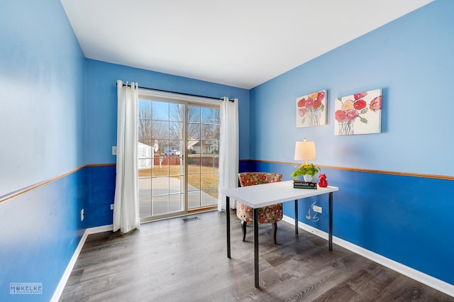 office with hardwood / wood-style floors