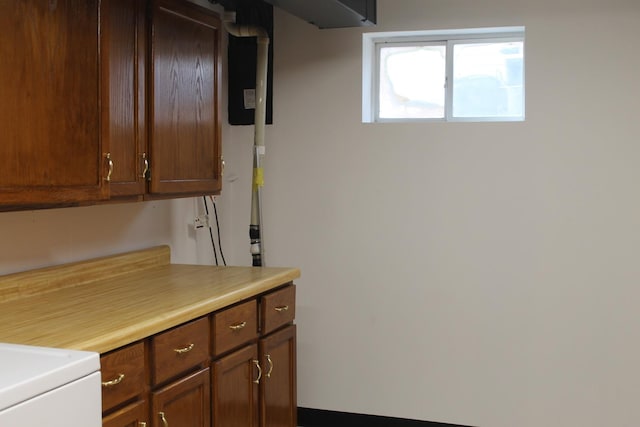 17544 Roy St, Lansing, IL 60438 - interior space