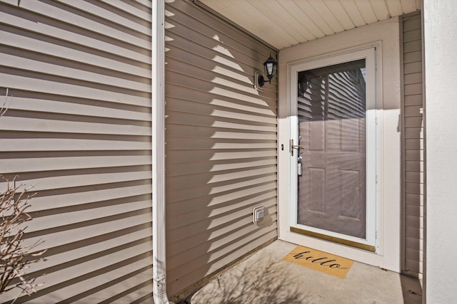 view of property entrance