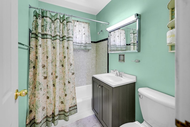 full bathroom with shower / bathtub combination with curtain, vanity, and toilet