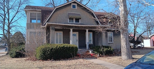 view of front of house featuring a porch