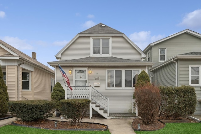 view of front of property