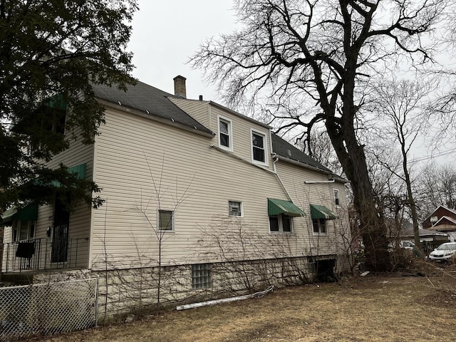 view of home's exterior