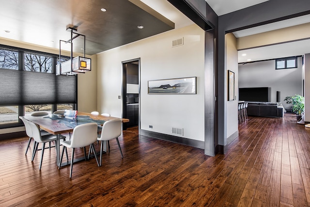 6505 N Knox Ave, Lincolnwood, IL 60645 - dining room featuring baseboards, visible vents, dark wood finished floors, and recessed lighting