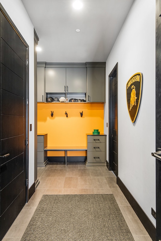 6505 N Knox Ave, Lincolnwood, IL 60645 - mudroom featuring baseboards and tile patterned floors