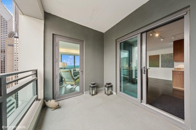 130 N Garland Ct Unit 4101, Chicago, IL 60602 - balcony featuring a city view
