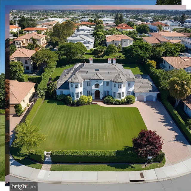 drone / aerial view featuring a residential view