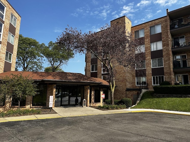 view of building exterior