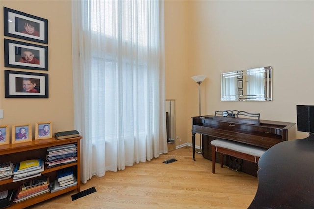 miscellaneous room with light hardwood / wood-style flooring