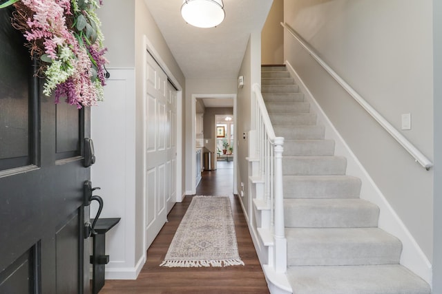 entryway featuring dark hardwood / wood-style flooring