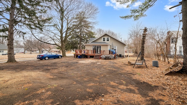 view of front of property featuring a deck