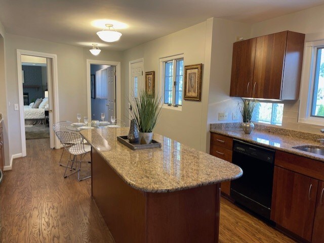 31 Hickory Dr, Oak Brook, IL 60523 - photo 21