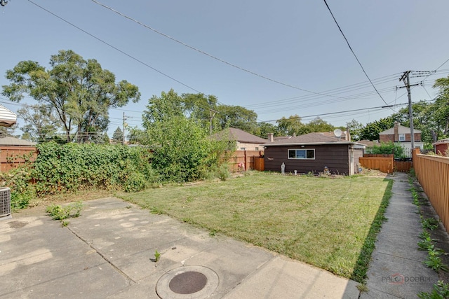 7345 S Washtenaw Ave, Chicago, IL 60629 - view of yard featuring a patio