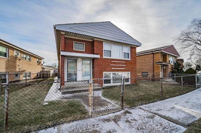 view of front of property featuring a front lawn