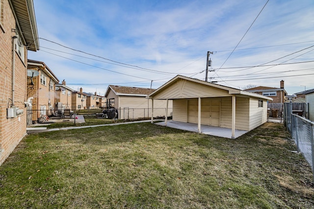 view of yard with a patio area