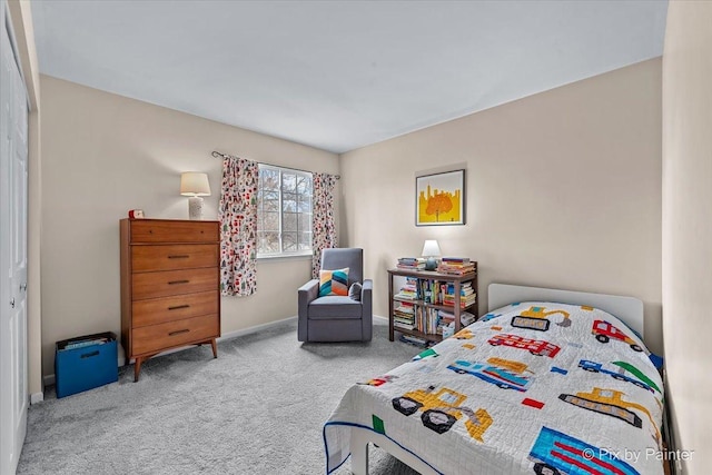 view of carpeted bedroom