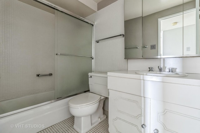 175 E Delaware Pl Unit 4503, Chicago, IL 60611 - full bathroom featuring vanity, tile patterned flooring, and enclosed tub / shower combo