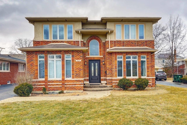 view of front of house with a front yard