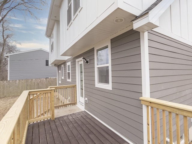 6310 Hilly Way, Cary, IL 60013 - view of wooden terrace