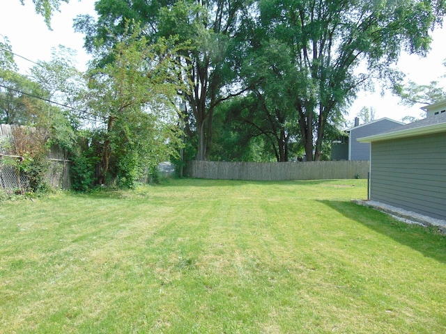 6310 Hilly Way, Cary, IL 60013 - view of fenced yard