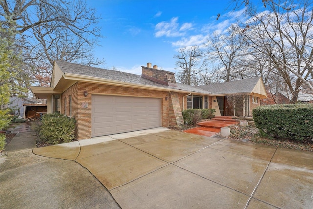 ranch-style home featuring a garage