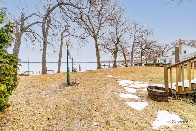 view of yard with a water view