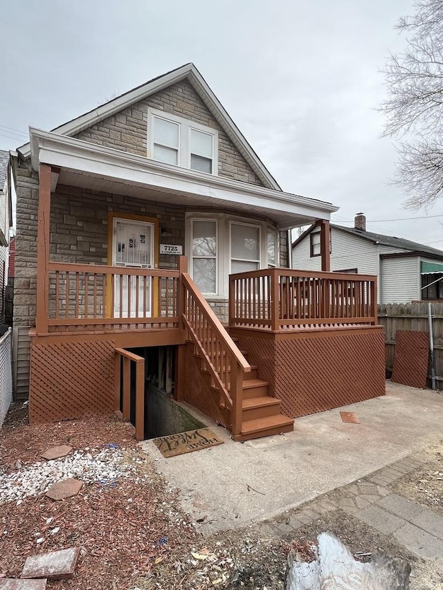 view of front of house featuring a porch