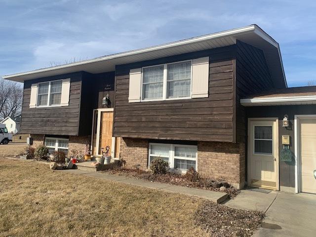 300 11th St, Marseilles, IL 61341 - photo 1
